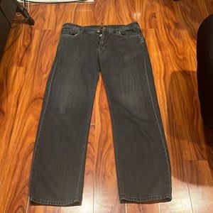Tommy Bahama loose fit Jean   Good condition